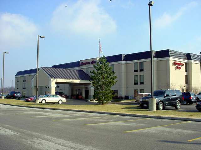 Hampton Inn Marion Exterior photo