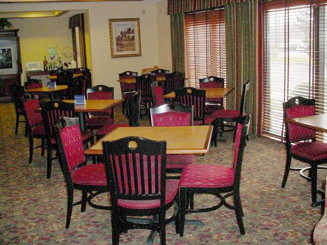 Hampton Inn Marion Restaurant photo